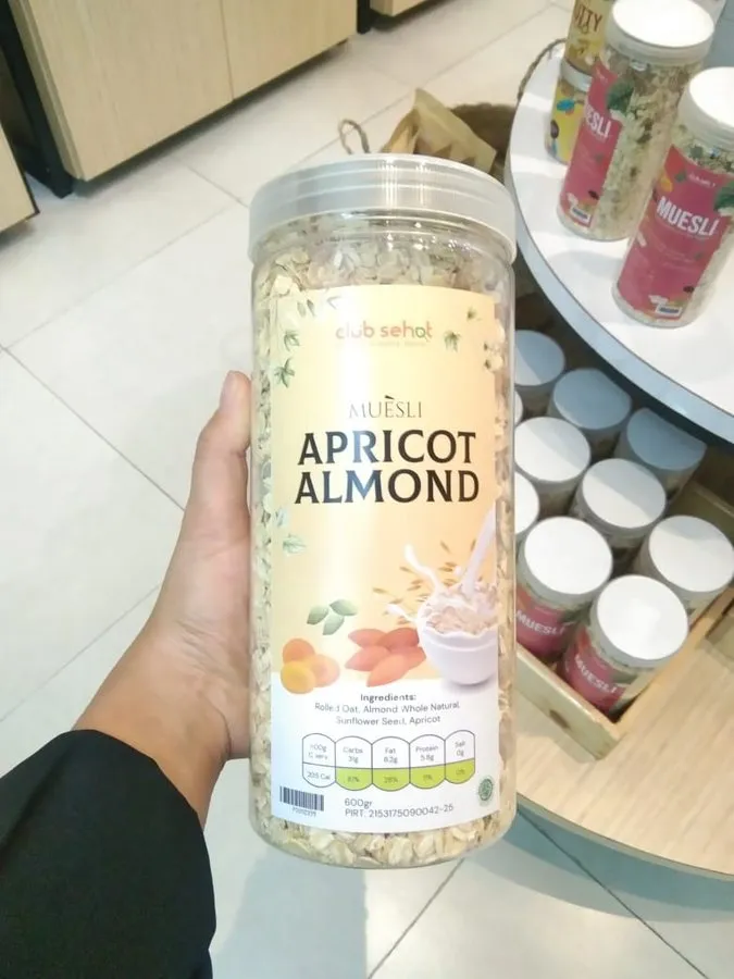 Cs- MUESLI APRICOT ALMOND 500gr