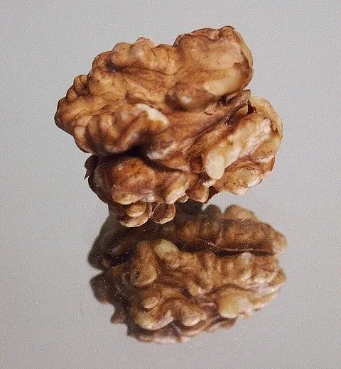 Cs- WALNUT 250 GR